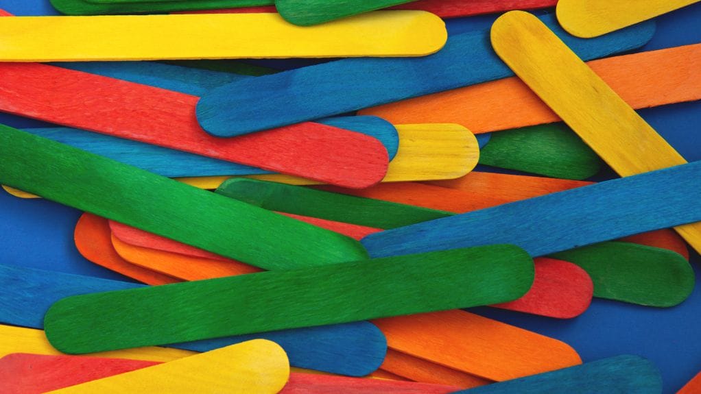 Que faire avec des bâtonnets en bois : 17 DIY bricolage faciles